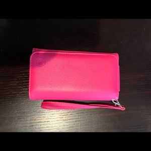 Perfect phone case for the perfect woman!